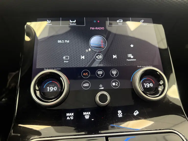 Land Rover Range Rover Velar 2.0 P250 Turbo AWD SE Cruise/Climate Panoramadak Meridian R-Dynamic afbeelding 19