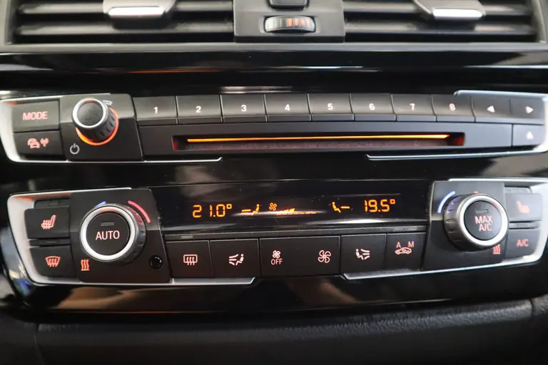 BMW 4 Serie Cabrio 420i High Executive M-sport Leder Head-up Full-led Navigatie afbeelding 16