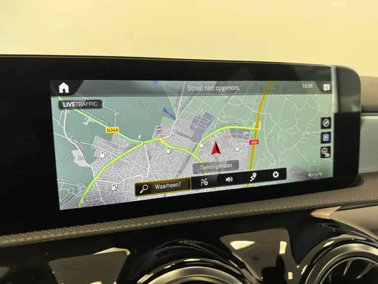 Mercedes-Benz A-Klasse 250 e AMG Line ACC PDC 360' camera Panoramadak Head-Up afbeelding 22