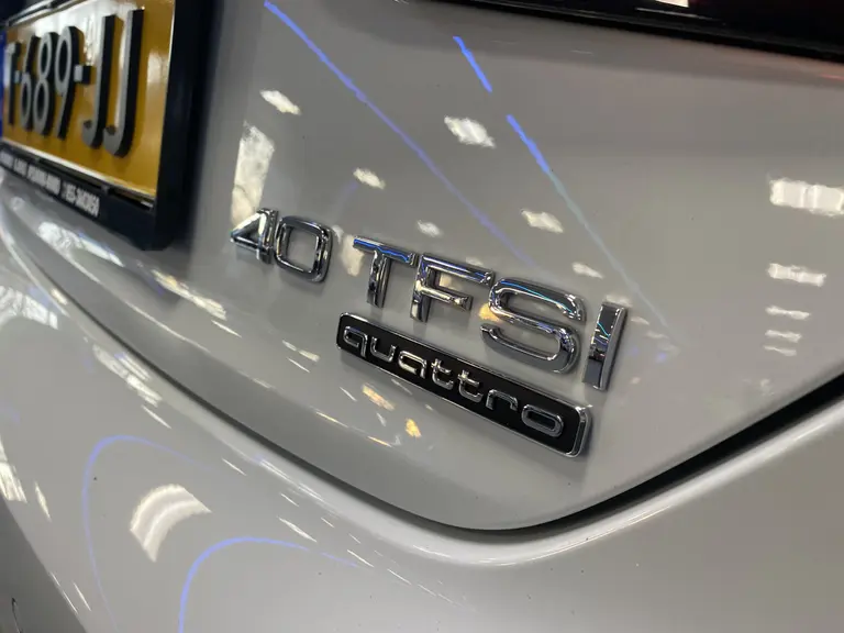 Audi A5 Sportback 40 TFSI quattro S edition Competition Panoramadak CruiseControl Navigatie 20'lmv VCP 2 Jaar garantie mogelijk* ( vraag naar de voorwaarde) afbeelding 9