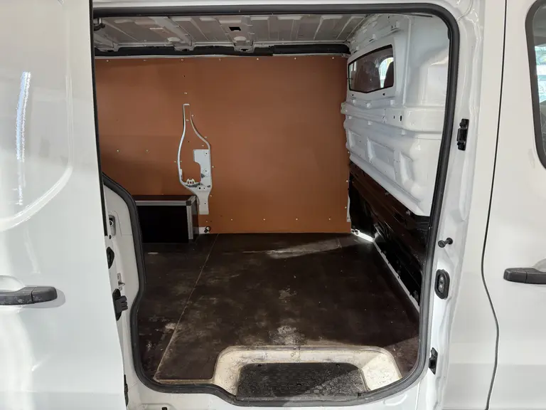Renault Trafic 2.0 dCi 110 T29 L1H1 Comfort 3-Persoons Airco CruiseControl Navigatie afbeelding 23
