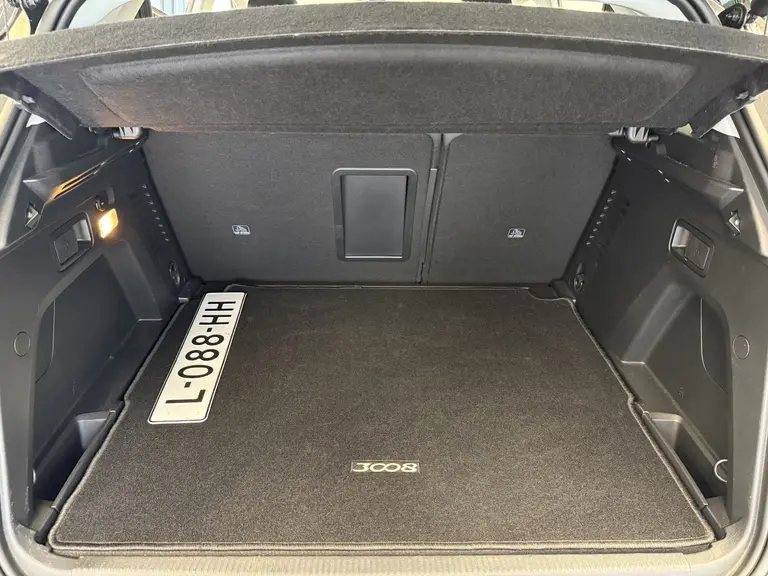 Peugeot 3008 1.2 PureTech Crossway Navigatie Panorama afn trekhaak Dab+ 18LMV Cruise control afbeelding 23