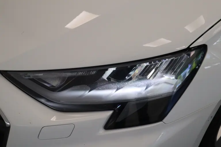 Audi A3 Sportback 40 TFSI e S Line ACC PDC Panoramadak 18''LM 24 maanden garantie mogelijk (*vraag naar de voorwaarden) afbeelding 5