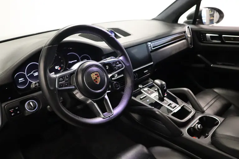 Porsche Cayenne 3.0 E-Hybrid BOSE Sport Chrono Leder Schuif/kanteldak Magnum afbeelding 12
