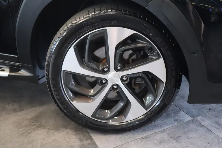 Hyundai Tucson 1.6 T T-GDI 4WD 177 PK 4WD GDI  Panoramadak  19 inch Lmv Navigatie trekhaak afbeelding 4