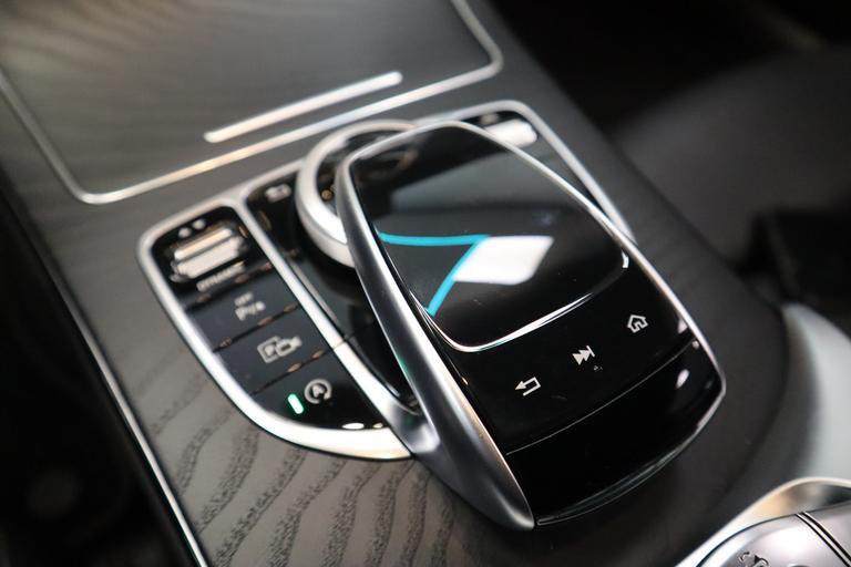 Mercedes-Benz C-Klasse Cabrio 180 Premium Plus Pack VCP 19 Inch sport velgen leder interieur  Burmester installatie. Full led verlichting. afbeelding 17
