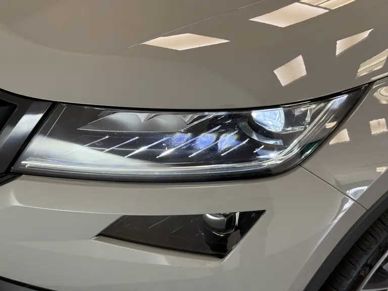 Skoda Kodiaq 1.5 TSI Sportline Business Full-led Adaptive-Cruise 20"lmv 24 maanden garantie mogelijk (*vraag naar de voorwaarden) afbeelding 26