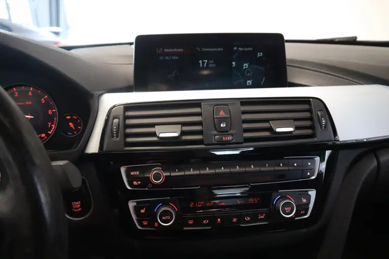 BMW 4 Serie Cabrio 420i High Executive M-sport Leder Head-up Full-led Navigatie afbeelding 15