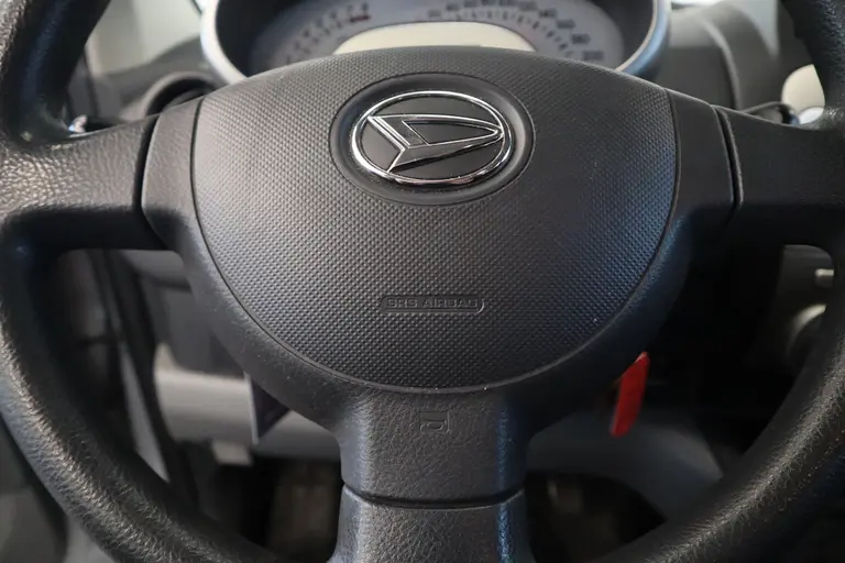 Daihatsu Sirion 2 1.3-16V Sport Airco 14 LMV CV afbeelding 7