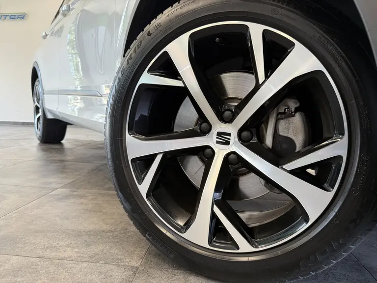 SEAT Tarraco 1.4 TSI e-Hybrid PHEV FR Business FR E-Hybrid Park Assist Stoelverw achter Lane Assist afbeelding 8
