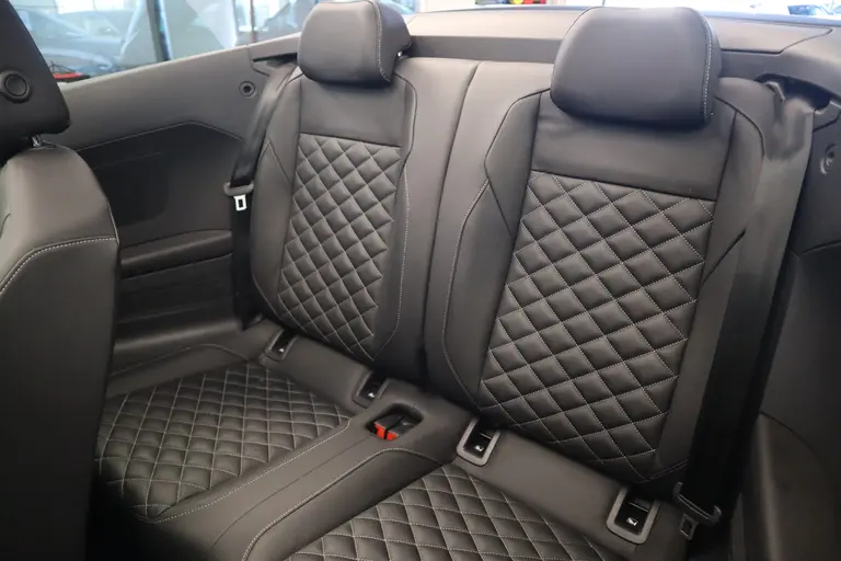 Volkswagen T-Roc Cabrio 1.5 TSI R-Line Leder VCP Dynaudio Full-led afbeelding 20