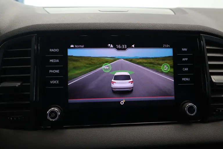 Skoda Karoq 1.5 TSI ACT Sportline Business CruiseControl Trekhaak Full-led afbeelding 19