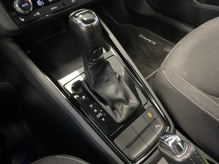 Skoda Kamiq 1.5 TSI ACT Business Edition Carplay PDC Trekhaak Automaat 150PK! 2 Jaar garantie mogelijk* ( vraag naar de voorwaarde) afbeelding 10