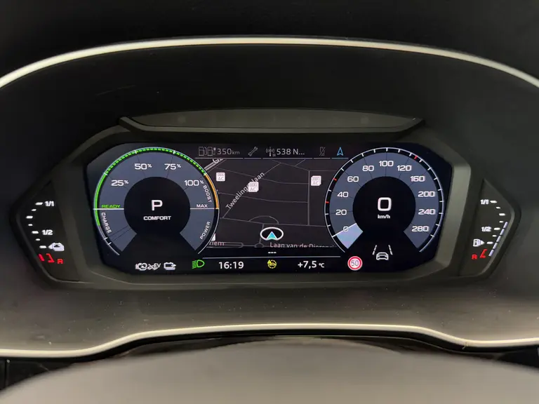 Audi Q3 45 TFSI e S edition Panorama 20LMV Climate Control Navigatie afbeelding 16