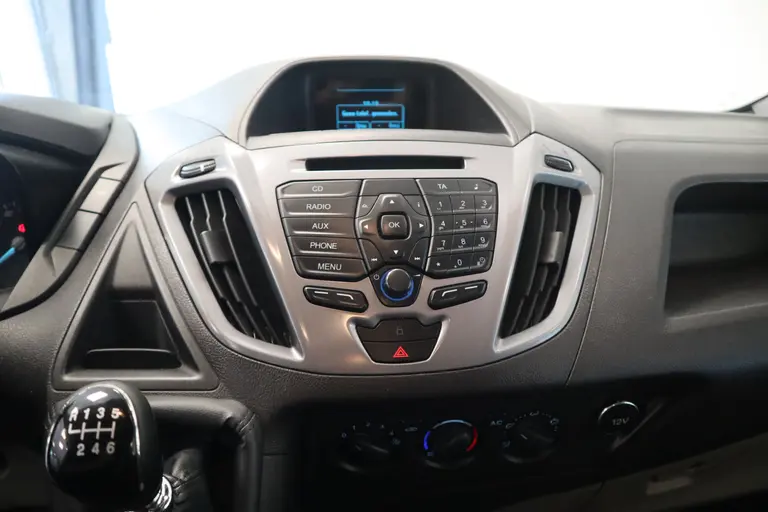 Ford Transit Custom 290 2.2 TDCI L2H1 Trend DC Achteruit Camera Cruise Control Airco Sidebars afbeelding 9