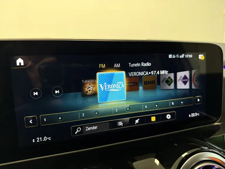 Mercedes-Benz B-Klasse 200 Premium 163 PK Climate Control Navigatie Widescreen Sfeerverlichting Flipper schakeling afbeelding 19