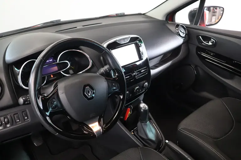 Renault Clio Estate 0.9 TCe Expression Navigatie 16'lmv CruiseControl afbeelding 5