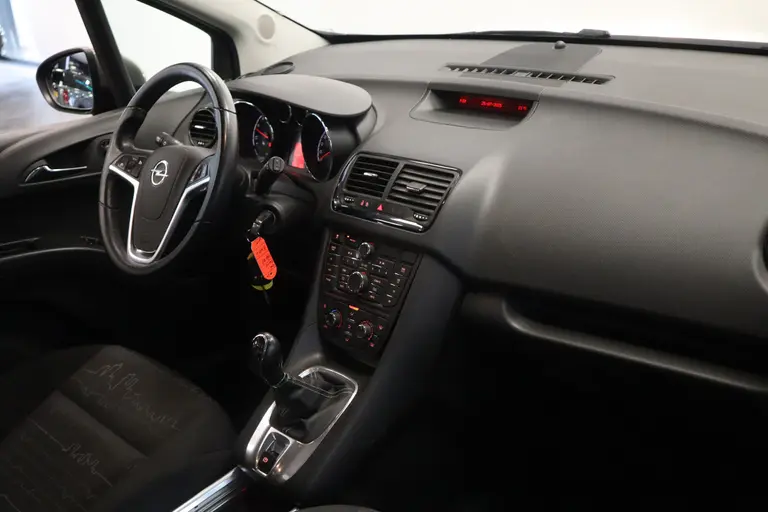Opel Meriva 1.4 Turbo Berlin Airco cruise control Trekhaak elec. ramen + spiegels afbeelding 13