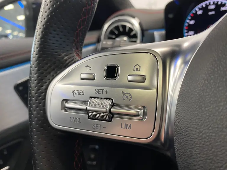 Mercedes-Benz CLA-Klasse 180 Business Solution AMG Panoramadak Sfeerverlichting 18LMV Cruise control DAB+ 2 Jaar garantie mogelijk* ( vraag naar de voorwaarde) afbeelding 10