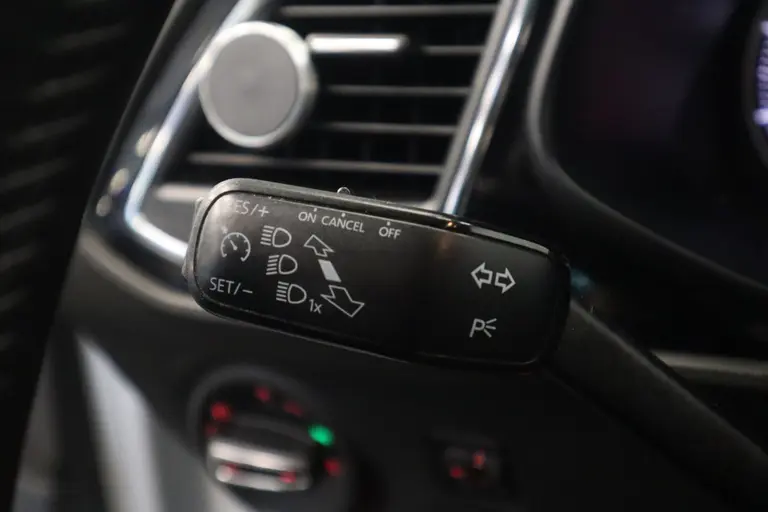 SEAT Leon 1.2 TSI Style 5-Drs. Navigatie CruiseControl afbeelding 10