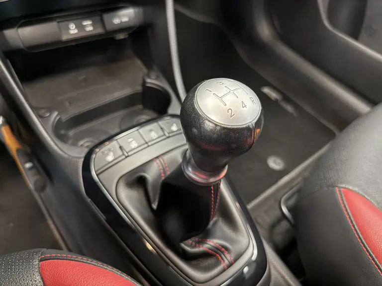 Kia Picanto 1.2 CVVT GT-Line Leder Navigatie Stoel/Stuur verwarming !! 2e Pinksterdag zijn wij geopend van 12.00 tot 17.00u !! afbeelding 17
