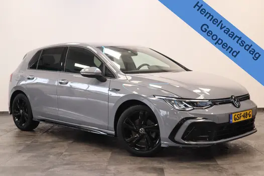 Volkswagen Golf 1.5 eTSI R-Line Business Full-led Navigatie Adaptive-Cruise * Hemelvaartsdag geopend van 12:00 tot 17:00u *