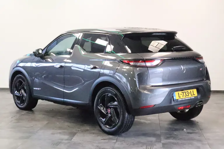 DS DS 3 Crossback 1.2 PureTech Performance Line Full-led Navigatie 18'lmv 2 jaar garantie mogelijk* (vraag naar de voorwaarden) afbeelding 3