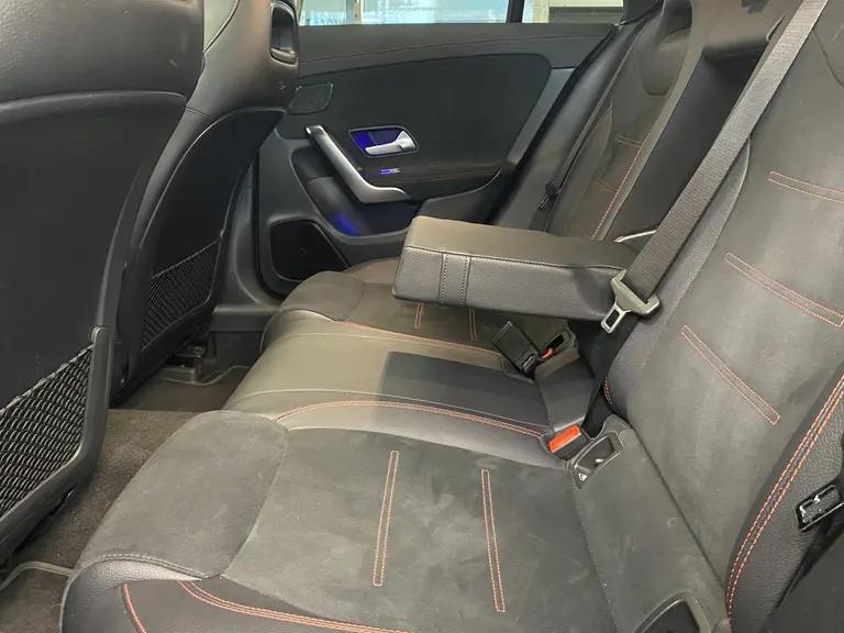 Mercedes-Benz CLA-Klasse 250 e Business Solution AMG Limited 218PK VCP Panoramadak  Navigatie Sfeerverlichting Cruise Control Stand kachel DAB+ 2 Jaar garantie mogelijk* ( vraag naar de voorwaarde) afbeelding 22