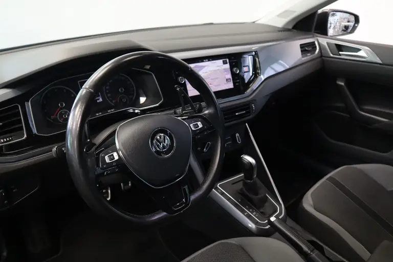 Volkswagen Polo 1.0 TSI Comfortline Panoramadak Navigatie Full-led afbeelding 8