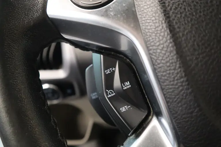 Ford Transit Custom 290 2.2 TDCI L2H1 Trend DC Achteruit Camera Cruise Control Airco Sidebars afbeelding 11