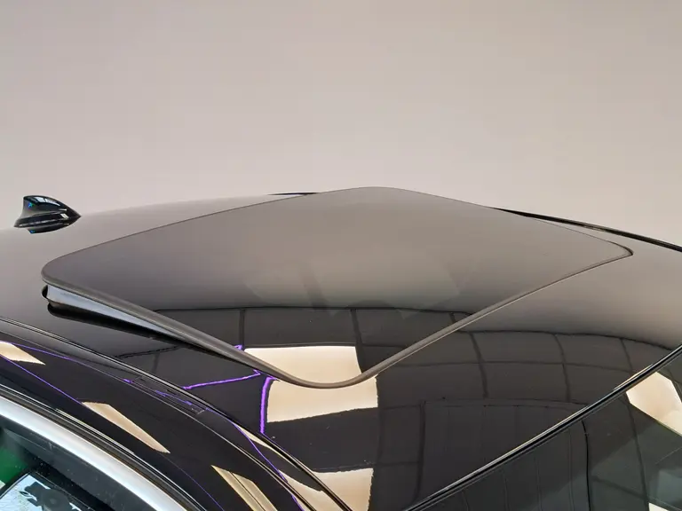 BMW 3-serie 330e High Executive M-Sport+ Head-up Laser-led Schuif/kanteldak 19"lmv 2 Jaar garantie mogelijk* ( vraag naar de voorwaarde) afbeelding 9