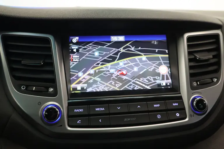 Hyundai Tucson 1.6 T T-GDI 4WD 177 PK 4WD GDI  Panoramadak  19 inch Lmv Navigatie trekhaak afbeelding 21