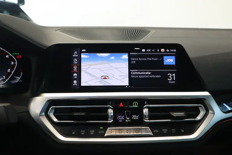 BMW 4 Serie Cabrio M440i xDrive High Executive 374 PK Navigatie 360Camera Volleder Apple carplay 19LMV Head up * 2e Paasdag zijn wij geopend van 12:00 tot 17:00uur! * afbeelding 16
