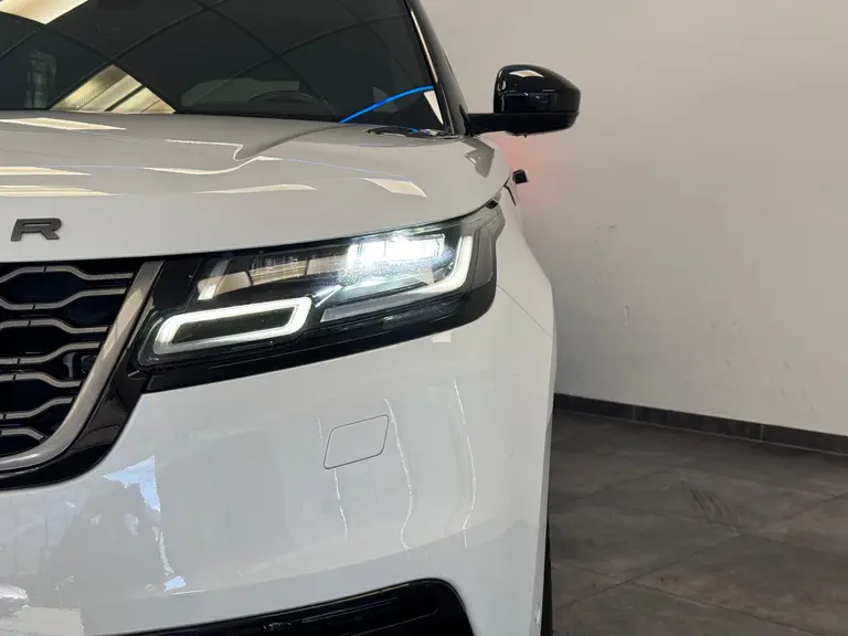 Land Rover Range Rover Velar 2.0 P250 Turbo AWD SE Cruise/Climate Panoramadak Meridian R-Dynamic afbeelding 4