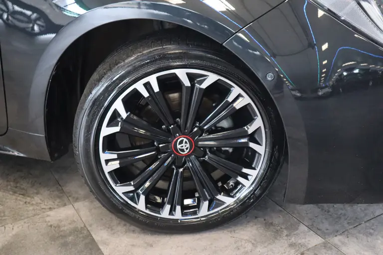 Toyota Corolla Touring Sports 1.8 Hybrid GR-Sport 17LMV Cruise Control  Cruise Control Apple carplay 2 Jaar garantie mogelijk* ( vraag naar de voorwaarde) afbeelding 2