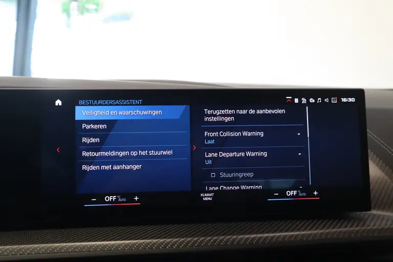 BMW XM PHEV 30 kWh Bowers & Wilkins 23''LM inidivual leder Trekhaak NL Auto * 2e Paasdag zijn wij geopend van 12:00 tot 17:00uur! * afbeelding 29