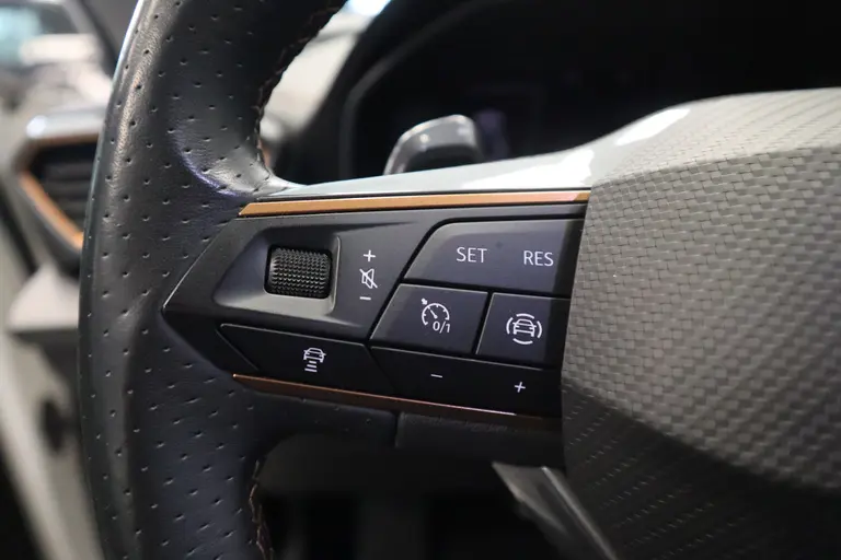 CUPRA Formentor 1.4 TSI e-Hybrid Essential Adaptive-Cruise Full-led VCP afbeelding 10
