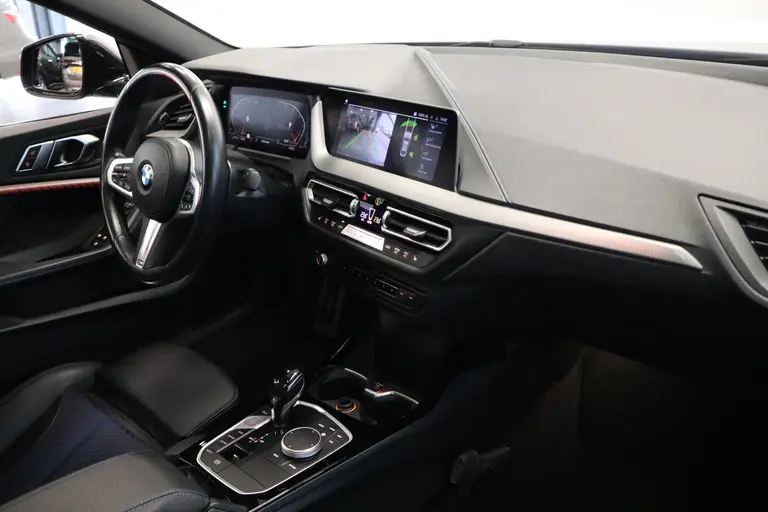 BMW 2 Serie Gran Coupé 218i Business Edition M-Sport Cruise/Climate 19''LM schuif/kanteldak/Navi/PDC afbeelding 29
