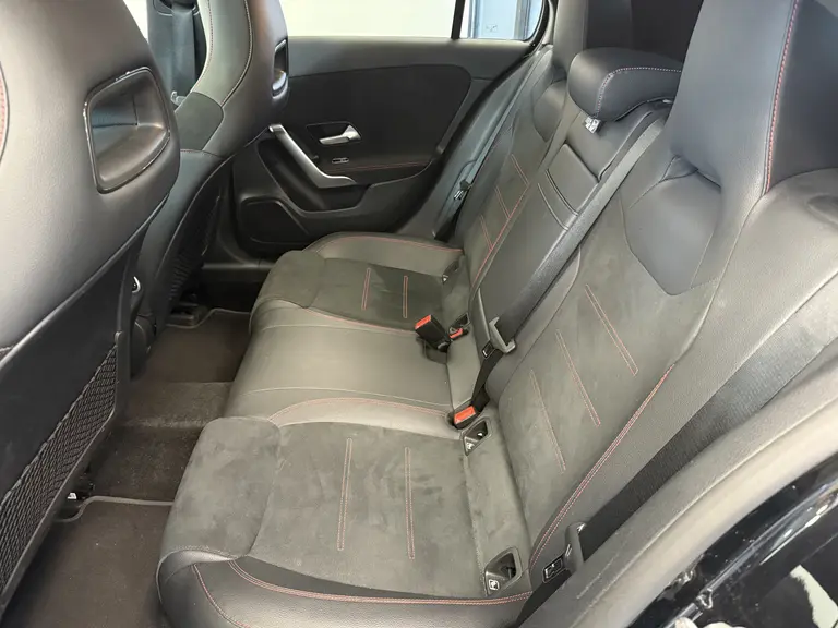 Mercedes-Benz A-Klasse 250 e AMG Line ACC PDC 360' camera Panoramadak Head-Up afbeelding 24
