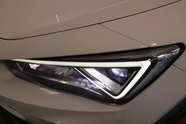 CUPRA Formentor 1.4 TSI e-Hybrid Essential Adaptive-Cruise Full-led VCP afbeelding 5