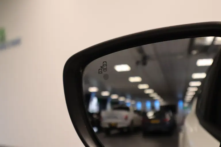 Nissan Leaf Acenta 40 kWh 150PK Navigatie, Cruise Control 360 Camera, 16LMV. Valt in de Subsidie regeling. * 2e Paasdag zijn wij geopend van 12:00 tot 17:00uur! * afbeelding 5