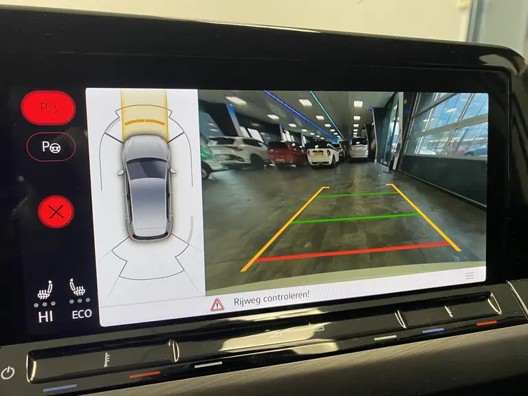 Volkswagen Golf 1.4 eHybrid Style VCP Navigatie Cruise Control 17LMV Sfeerverlichting Flippers bediening * 2e Paasdag zijn wij geopend van 12:00 tot 17:00uur! * afbeelding 20