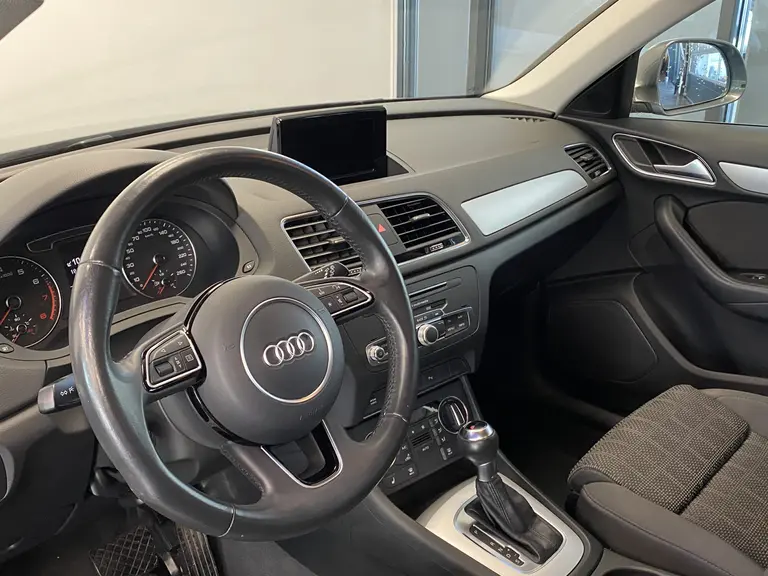 Audi Q3 1.4 TFSI CoD Sport Pro Line Navigatie 17LMV Cruise Control PDC * 2e Paasdag zijn wij geopend van 12:00 tot 17:00uur! * afbeelding 8