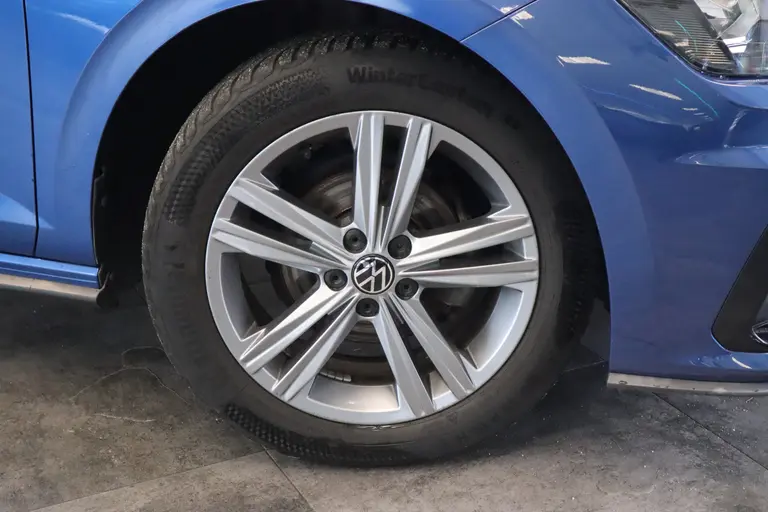 Volkswagen Polo 1.0 TSI Highline Business R ACC Parkeersensoren 16'' LM 95pk afbeelding 6