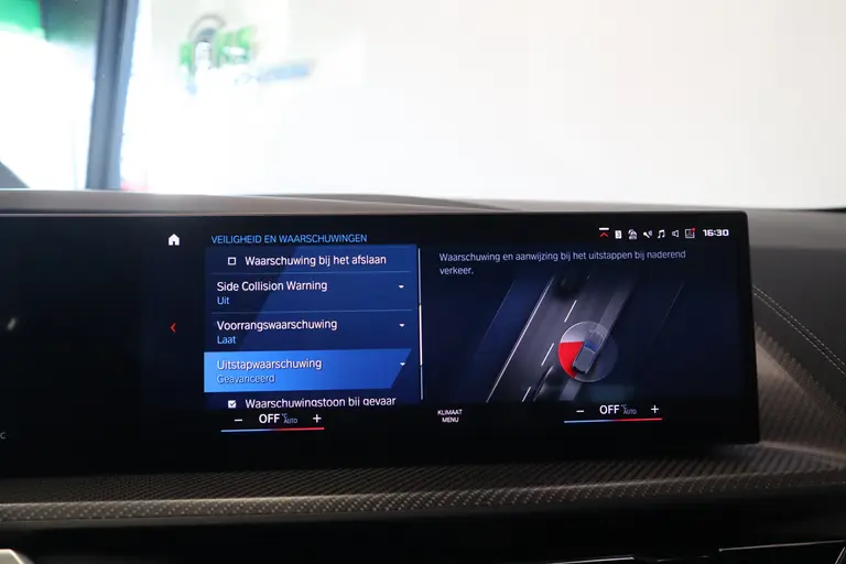 BMW XM PHEV 30 kWh Bowers & Wilkins 23''LM inidivual leder Trekhaak NL Auto * 2e Paasdag zijn wij geopend van 12:00 tot 17:00uur! * afbeelding 30