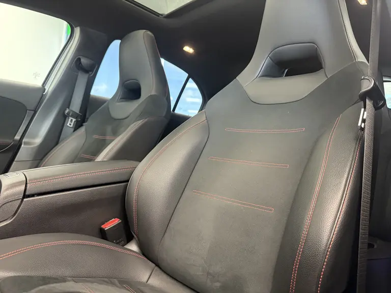 Mercedes-Benz A-Klasse 180 Business Solution AMG Cruise/CLimate panoramadak PDC Multibeam LED 24 maanden garantie mogelijk (*vraag naar de voorwaarden) afbeelding 16