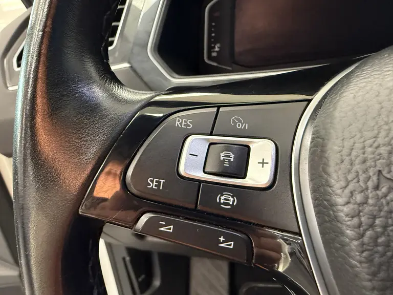 Volkswagen Tiguan 1.5 TSI ACT Highline Business R ACC Panoramadak 19'LM VCP NAP! afbeelding 10