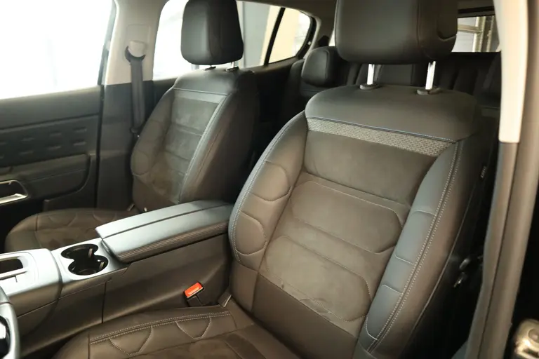 Citroën C5 Aircross 1.2 PureTech Business Plus Navigatie Cruise Control Half leder interieur VCP afbeelding 15