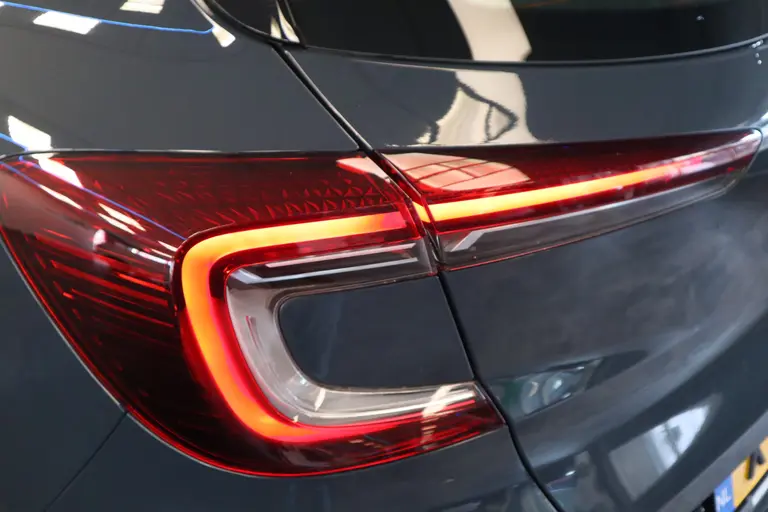 Renault Captur 1.3 TCe 130 Zen ClimateControl CruiseControl Full-led 2 Jaar garantie mogelijk* ( vraag naar de voorwaarde) afbeelding 4