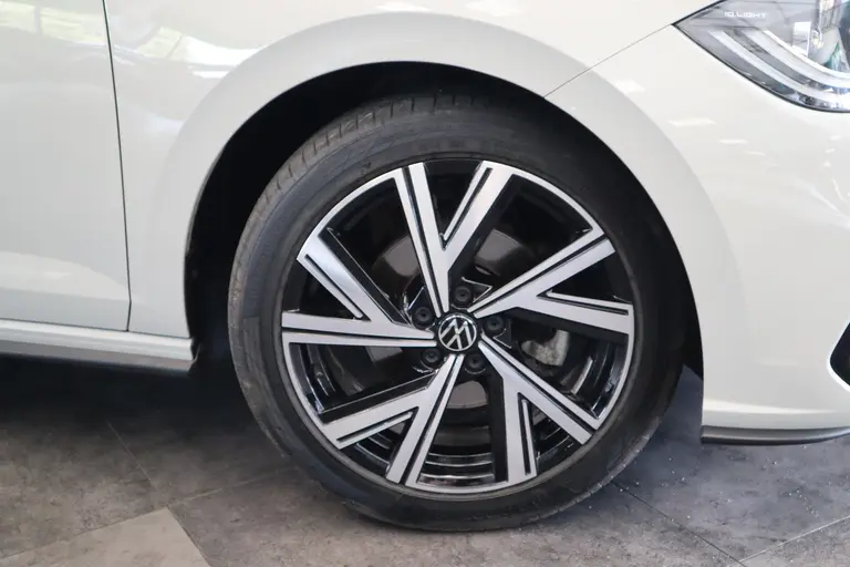 Volkswagen Polo 1.0 TSI R-Line 2x Panoramadak Full-led VCP afbeelding 4